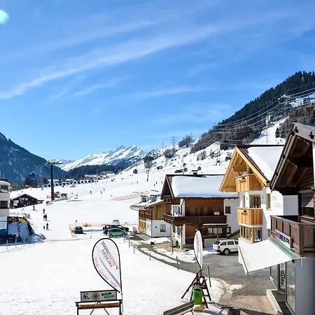 Am Alten Hof Appartement *